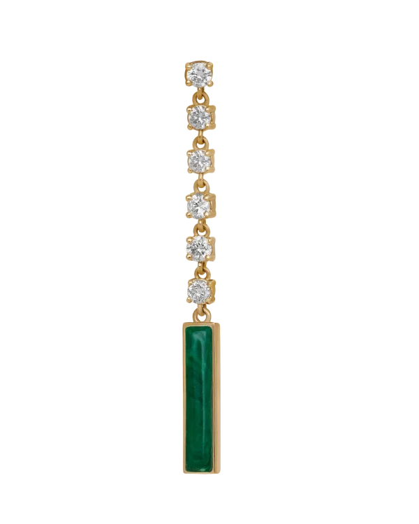 DI VERDE Long green piece earing Yellow Gold, set with 6 brilliant cut natural diamonds, and 1 natural cut malachite stone.